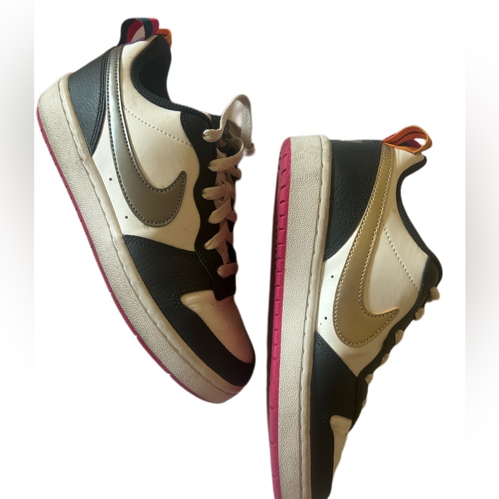 Nike Women’s Shoe